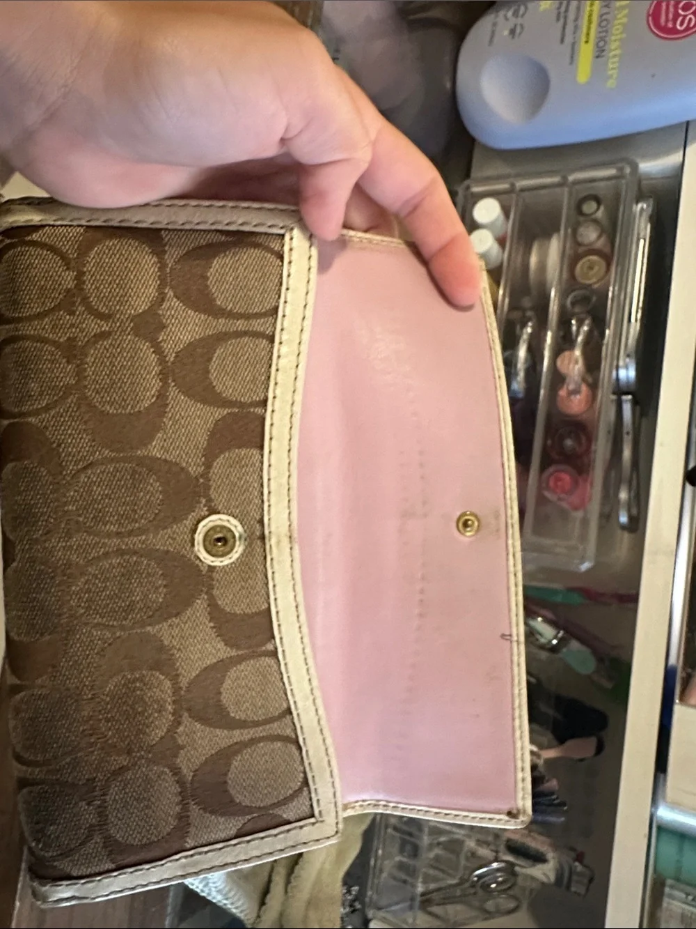 Coach Tan and Cream Signature Jacquard Turnlock Wallet